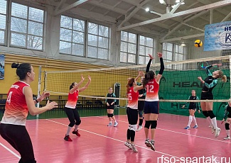 Спартаковские волейболистки продолжают побеждать в Брянске